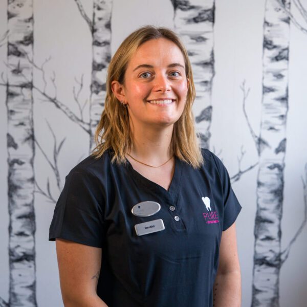Pure Dental Health Team Laura